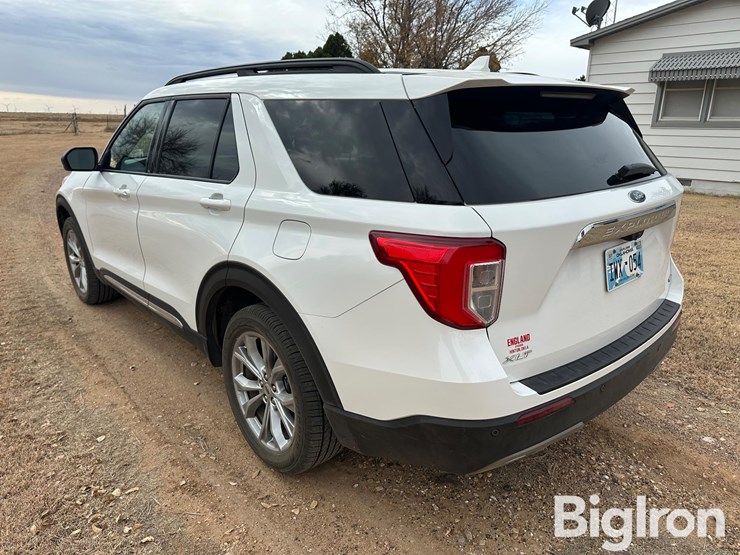 ford-explorer-xlt-image-7