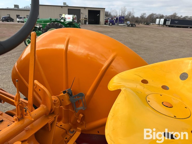 1951-minneapolis-moline-z-image-17