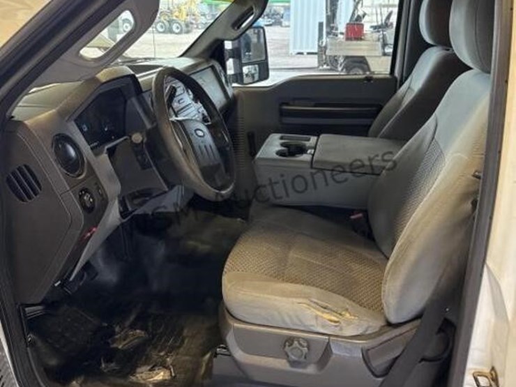 2015-ford-f250-image-22