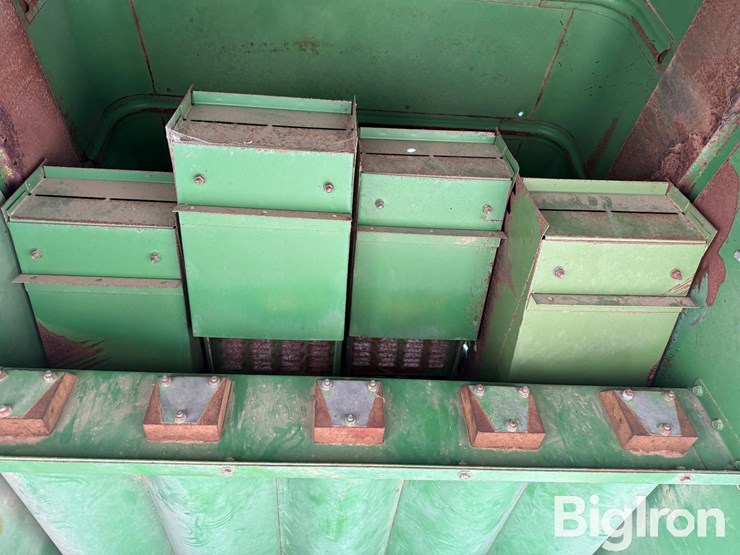 john-deere-6600-image-16