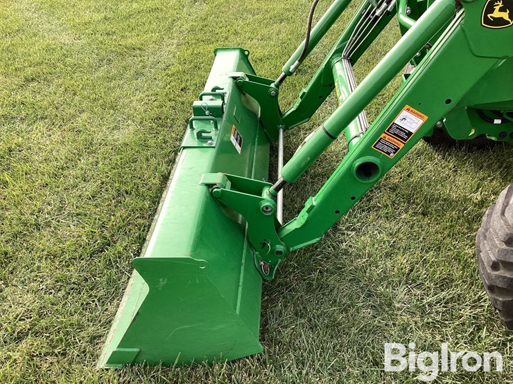 john-deere-4066m-image-12