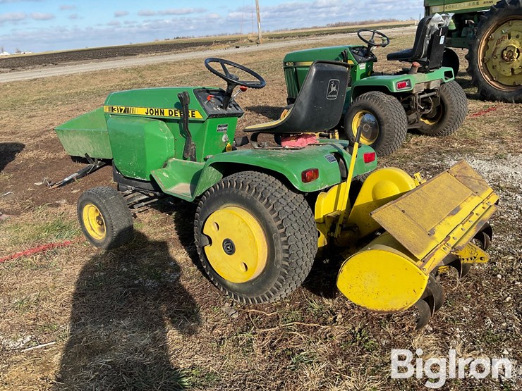 1980-john-deere-317-image-7