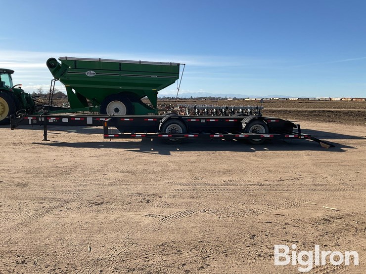 2014-neville-sprayer-trailer-image-4