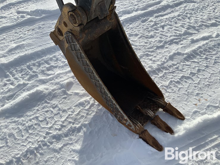 2020-deere-50g-image-11