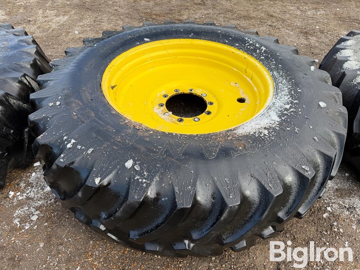 deere-tires-image-15