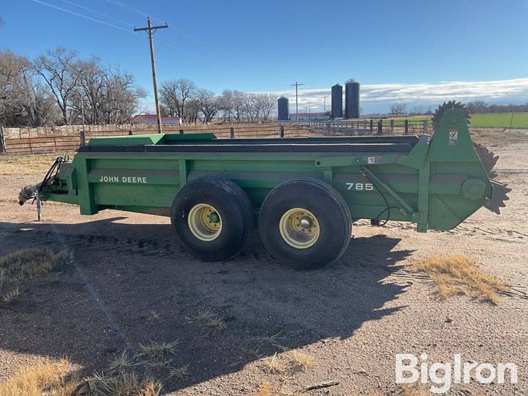 john-deere-785-image-8