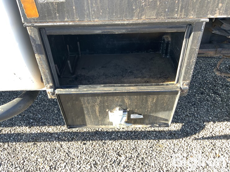 dodge-ram-2500-image-13