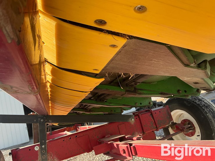 john-deere-630f-image-16