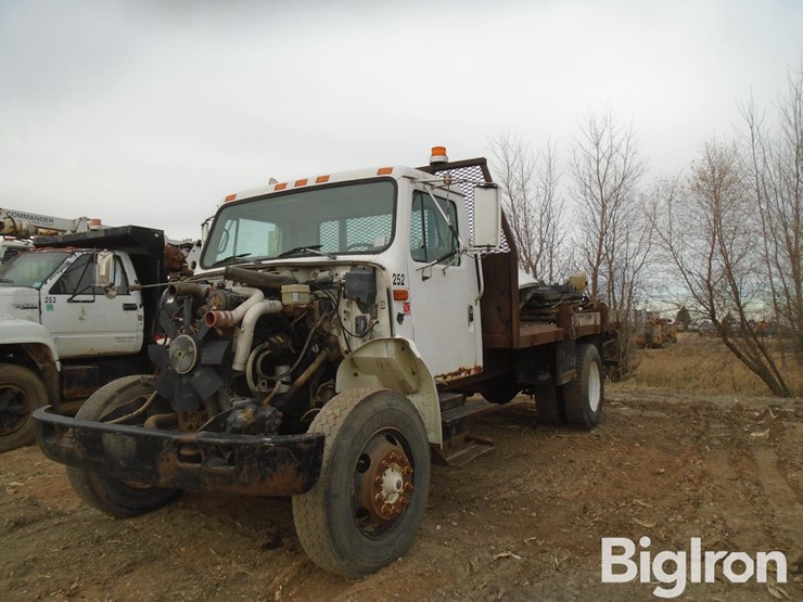 international-4700-image-1