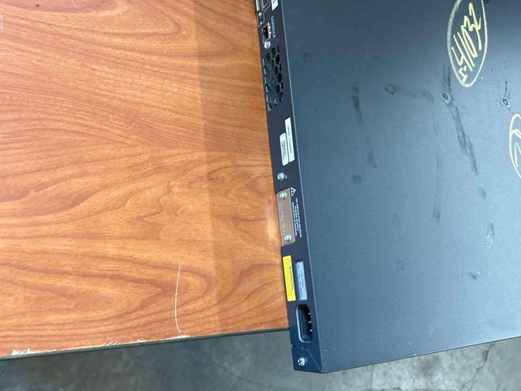 hp-proliant-dl360p-gen-8-6-bay-sff-server-with-misc-servers-image-11