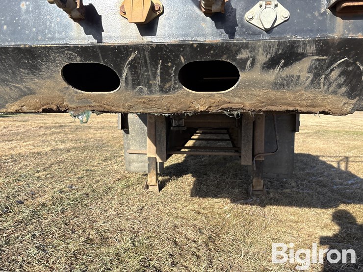 doonan-black-gold-image-13