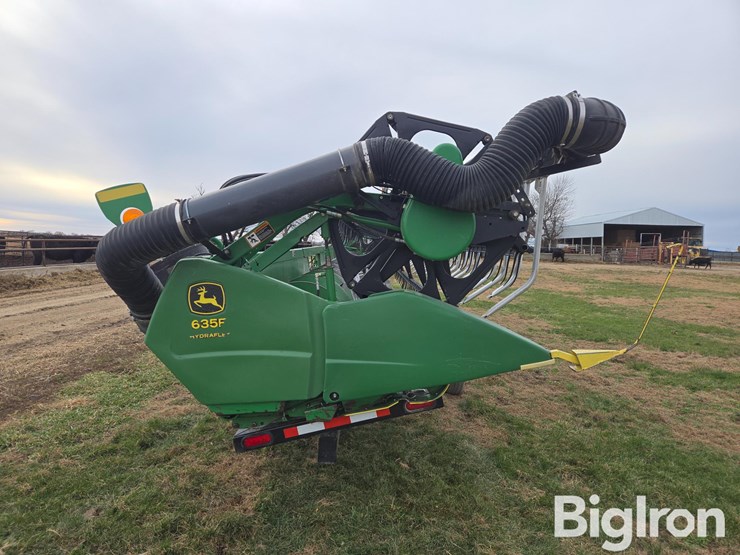 john-deere-630f-image-4