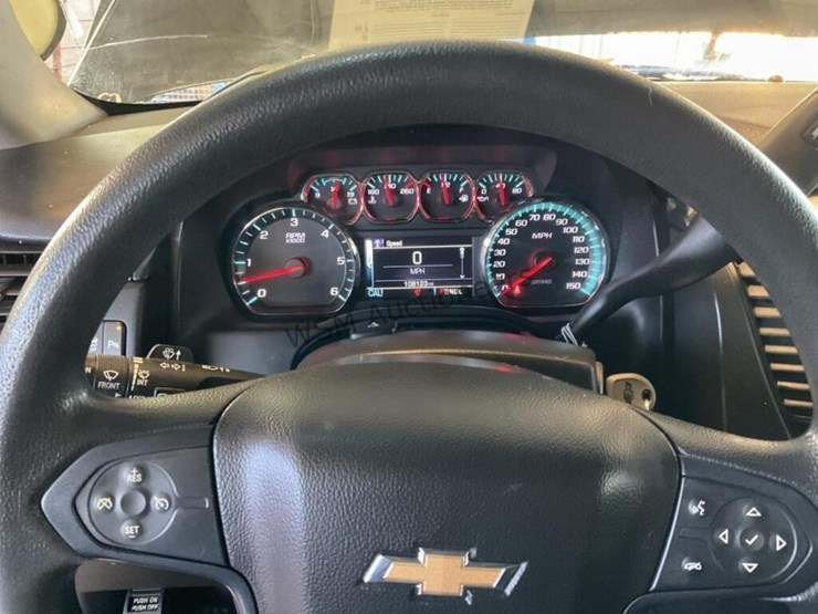 chevrolet-tahoe-image-14