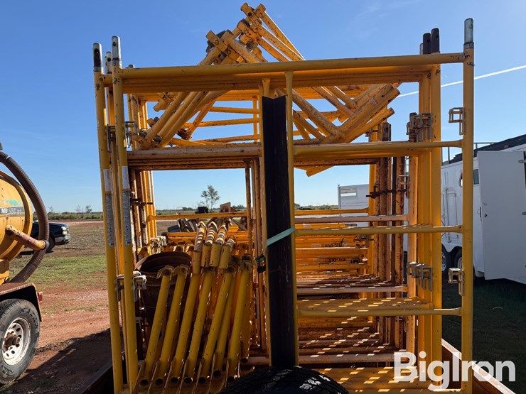 bil-jax-5'x6'-scaffolding-&-flatbed-trailer-image-18