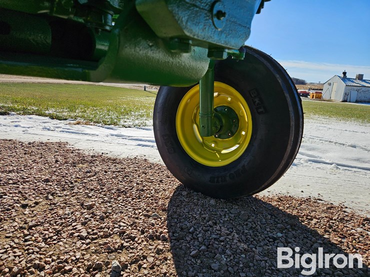 john-deere-4000-image-10