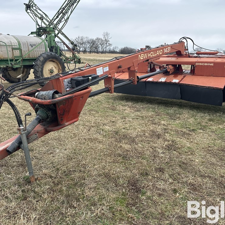 NEW HOLLAND 1431