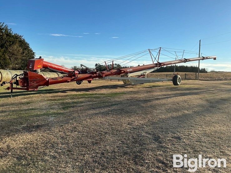 buhler-farm-king-16104-image-1