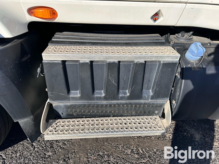 2016-international-prostar-image-20