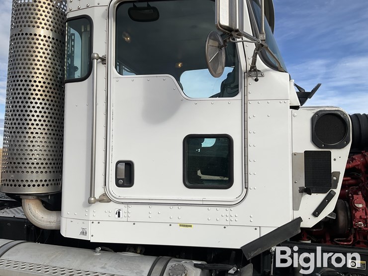 kenworth-t800-image-20