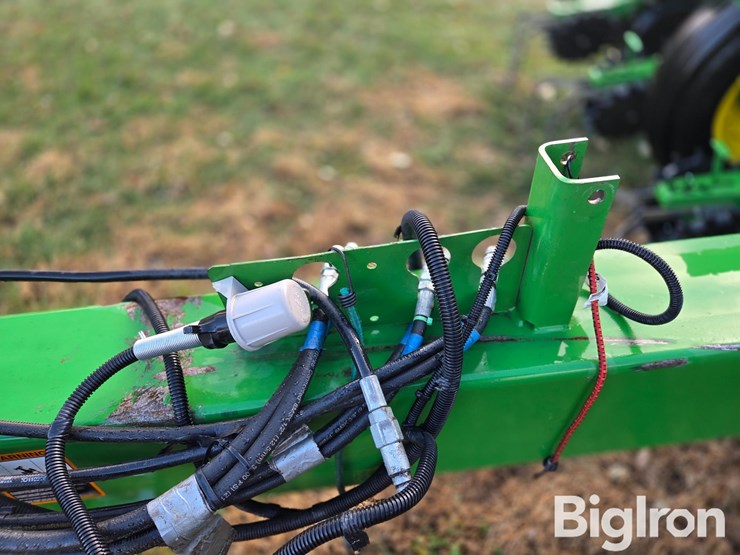 john-deere-1760-image-19