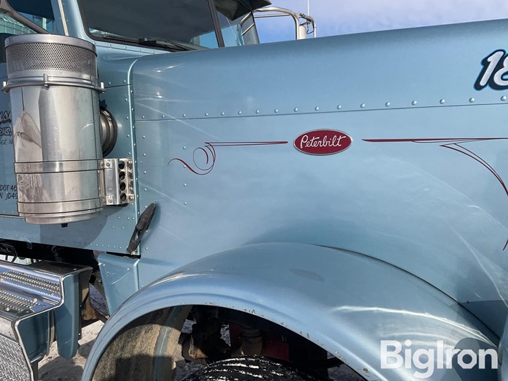 2018-peterbilt-389-image-14