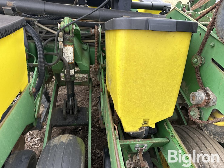 john-deere-1760-image-13