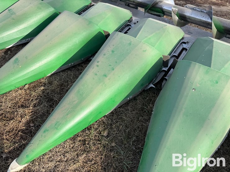 john-deere-30-image-13