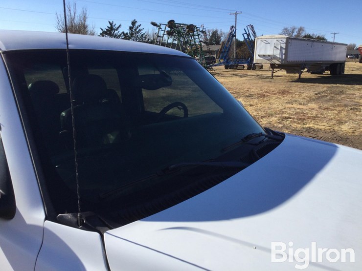 chevrolet-2500hd-image-9