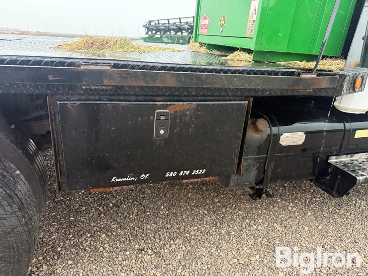 freightliner-fl60-image-17