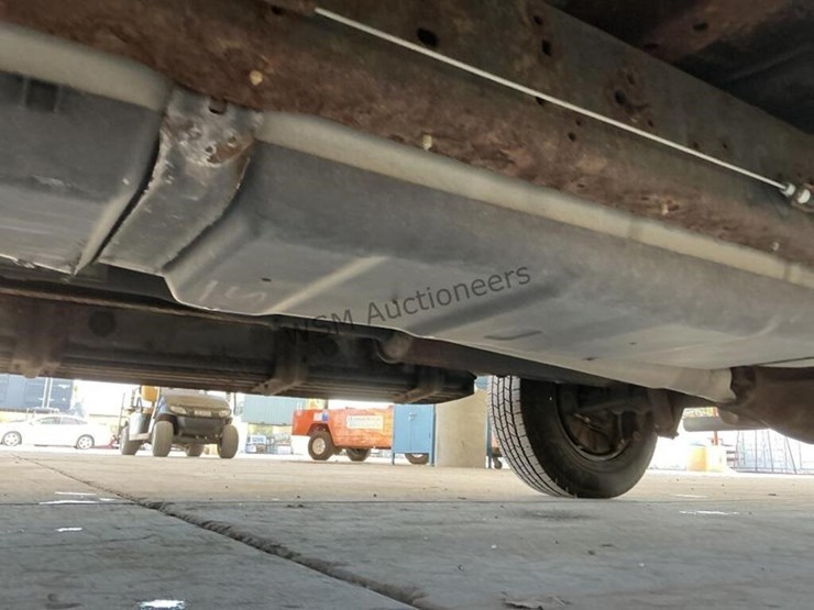 2009-ford-e150-image-26