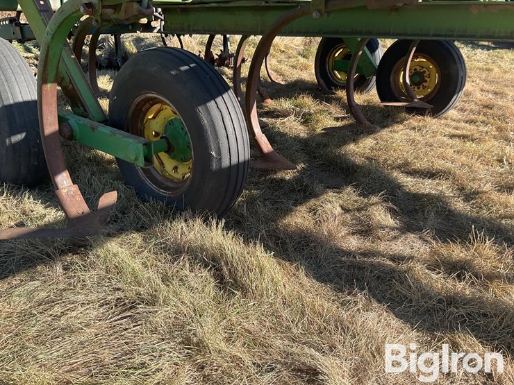 john-deere-1610-image-20