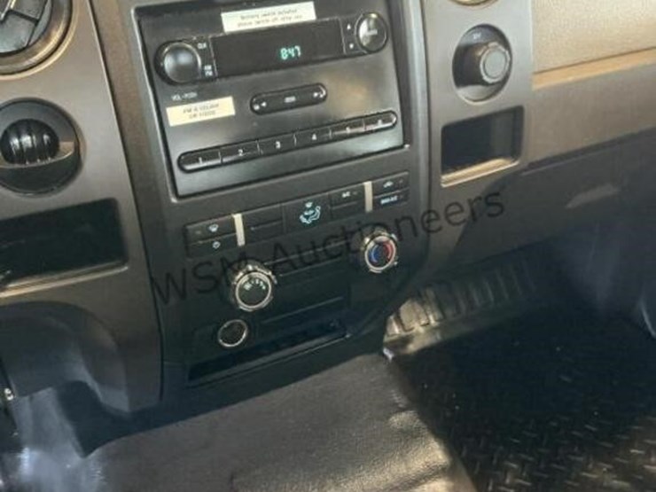 2010-ford-f150-image-21