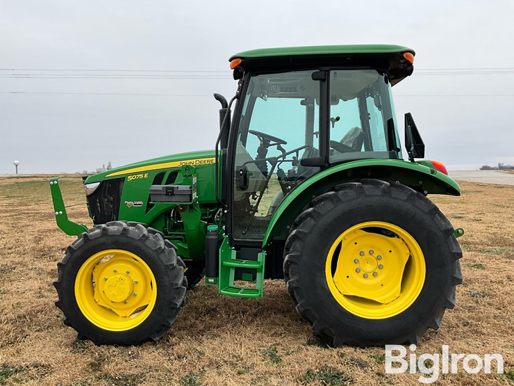 john-deere-5075e-image-8