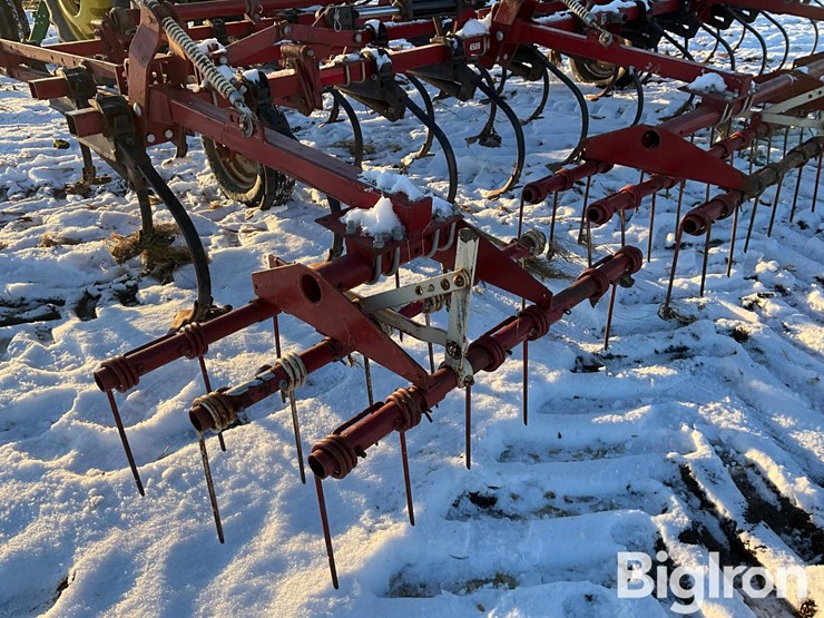 international-4500-image-15