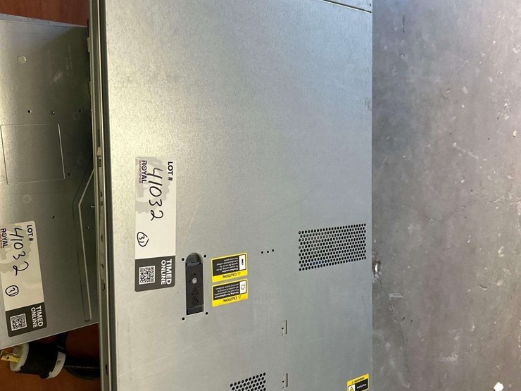 hp-proliant-dl360p-gen-8-6-bay-sff-server-with-misc-servers-image-2