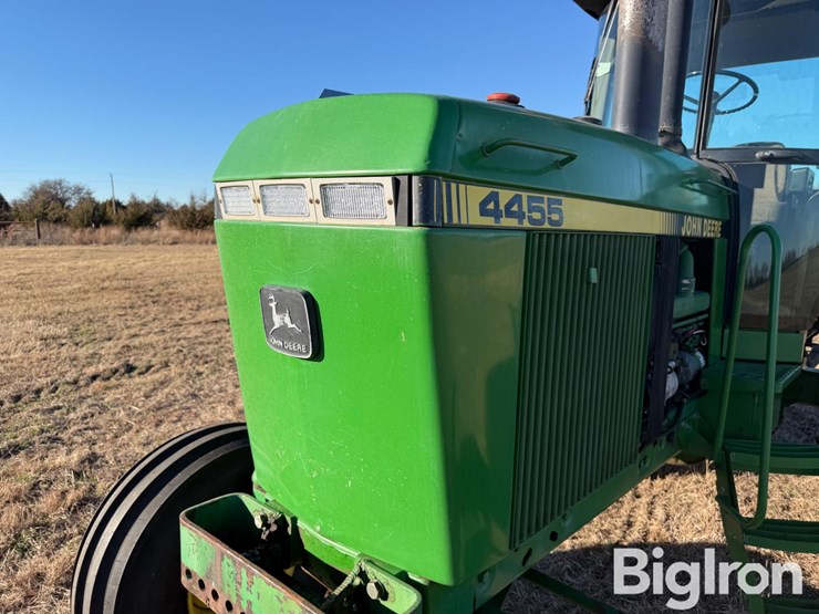 john-deere-4455-image-17