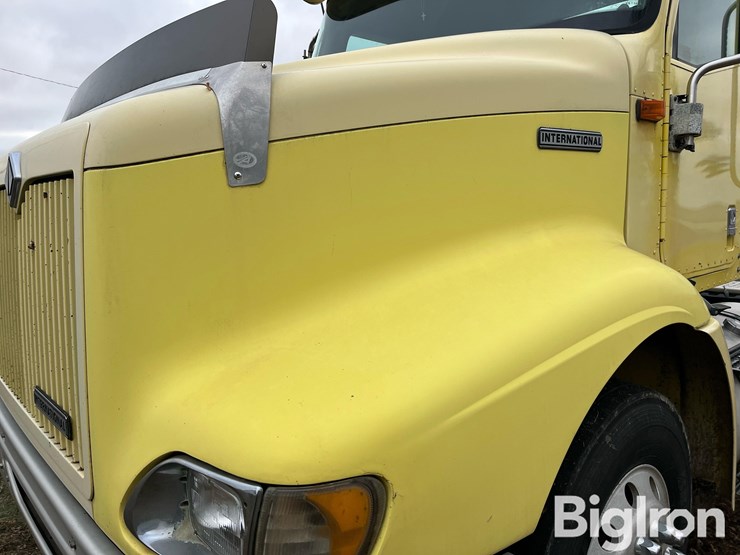 international-2001-image-13