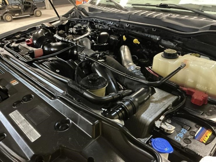 2017-ford-f450-image-14