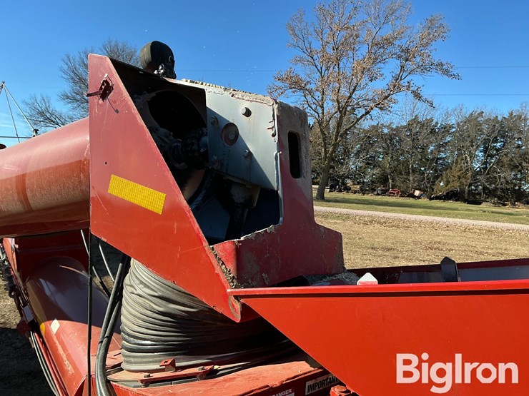 buhler-farm-king-16104-image-16