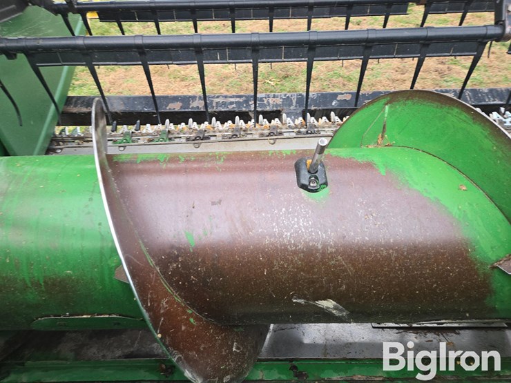 john-deere-630f-image-15