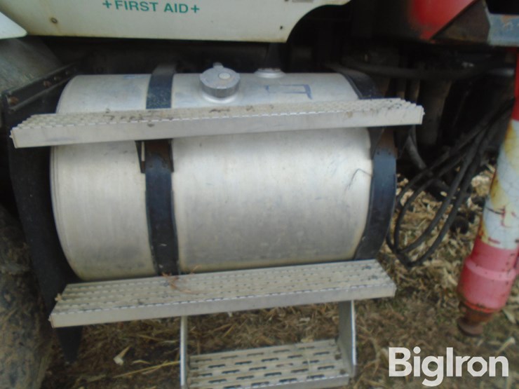 2001-international-2001-image-20