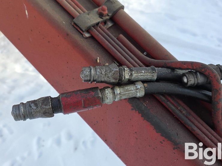 new-holland-499-image-14