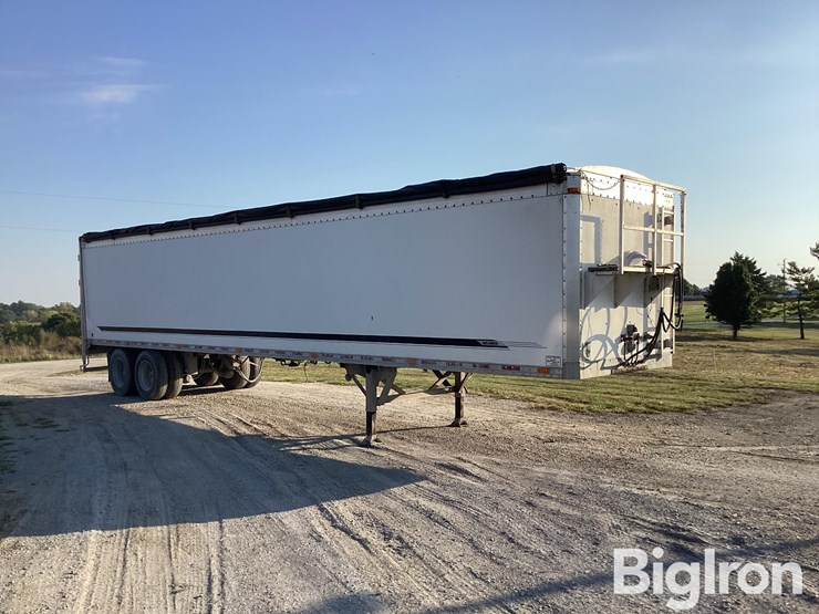 wilkens-walking-floor-image-3