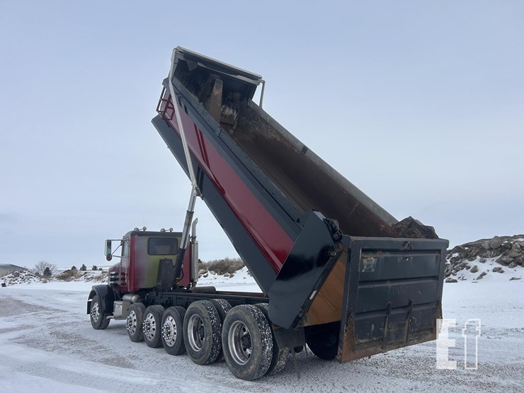 1997-peterbilt-357-image-39