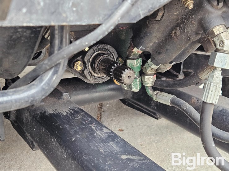 2014-toro-groundsmaster-7210-image-18