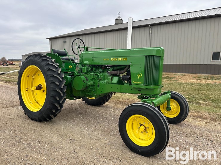 john-deere-70-image-4