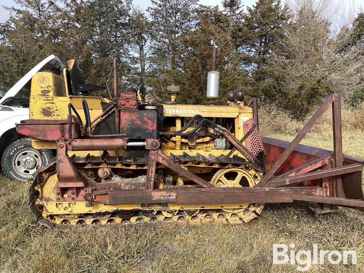 international-t6-image-4