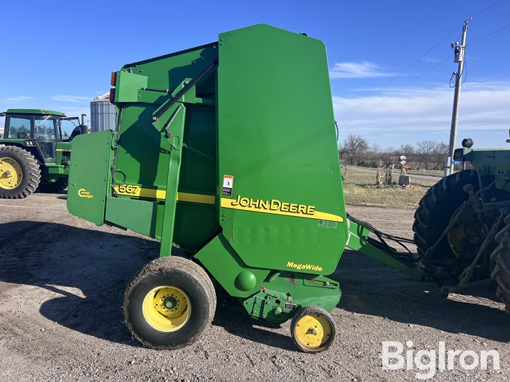 john-deere-567-image-3