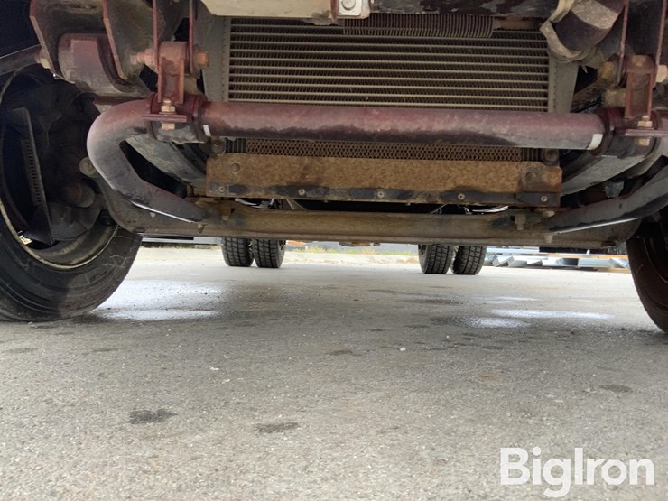 2016-isuzu-nrr-image-12