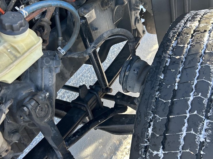 2018-freightliner-cascadia-125-image-50